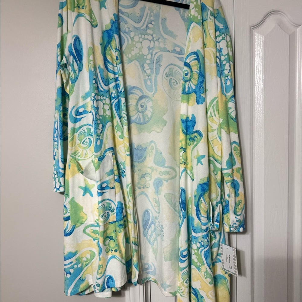 LuLaRoe 2XL Caroline Multicolor Patterned cardigans